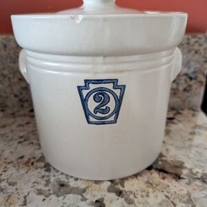 VTG Pfaltzgraff Yorktowne Vanilla & Blue Canister Crock Keystone #2 With Lid